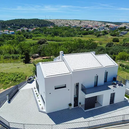 Loparia By Interhome * Lopar
